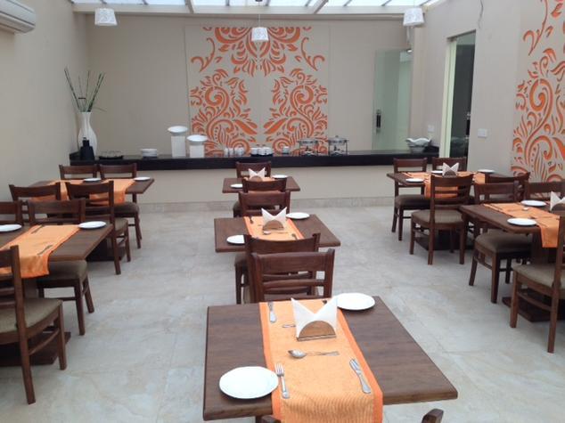 La Sagrita Hotel New Delhi Exterior photo