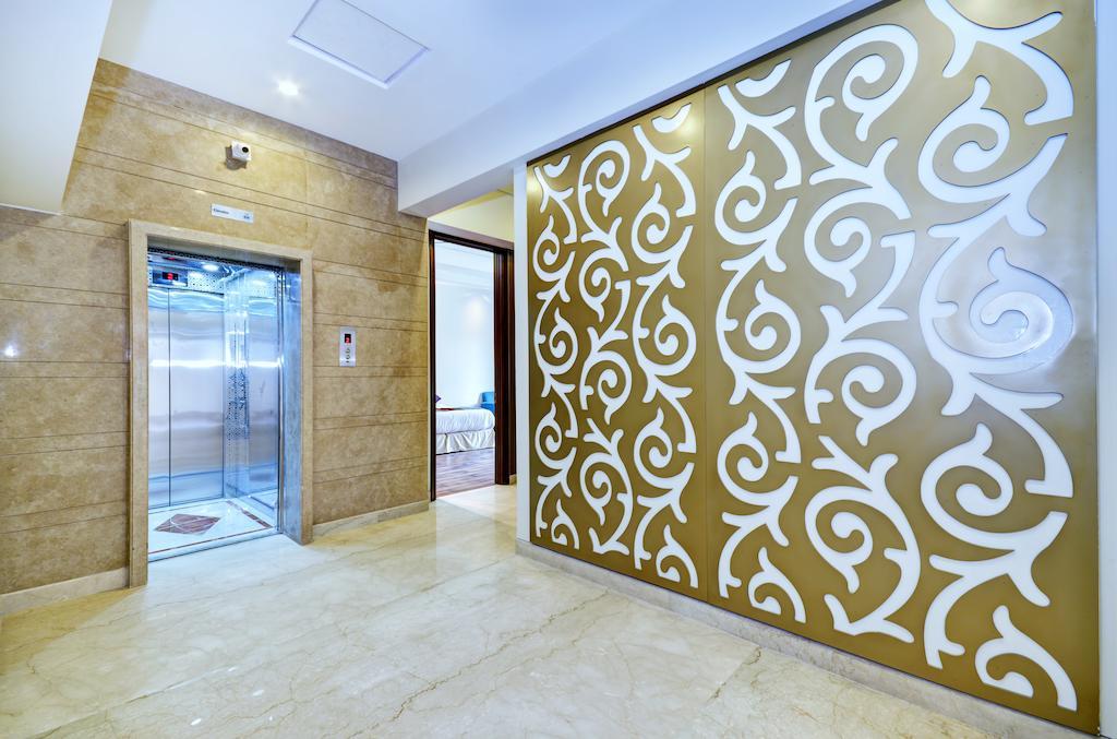 La Sagrita Hotel New Delhi Exterior photo